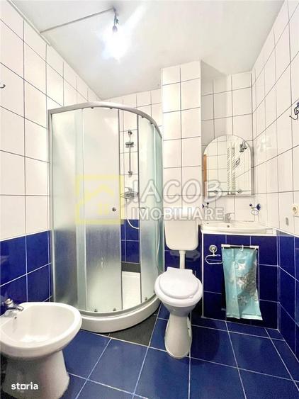 Apartament decomandat, 2 camere, etaj 3, str. Milcov , Bacau - 15