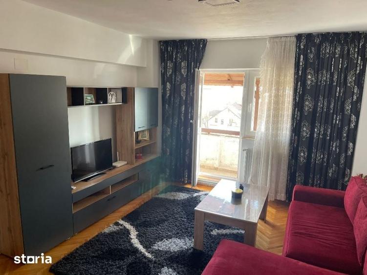 Apartament cu 2 camere semidecomandat în Turnișor