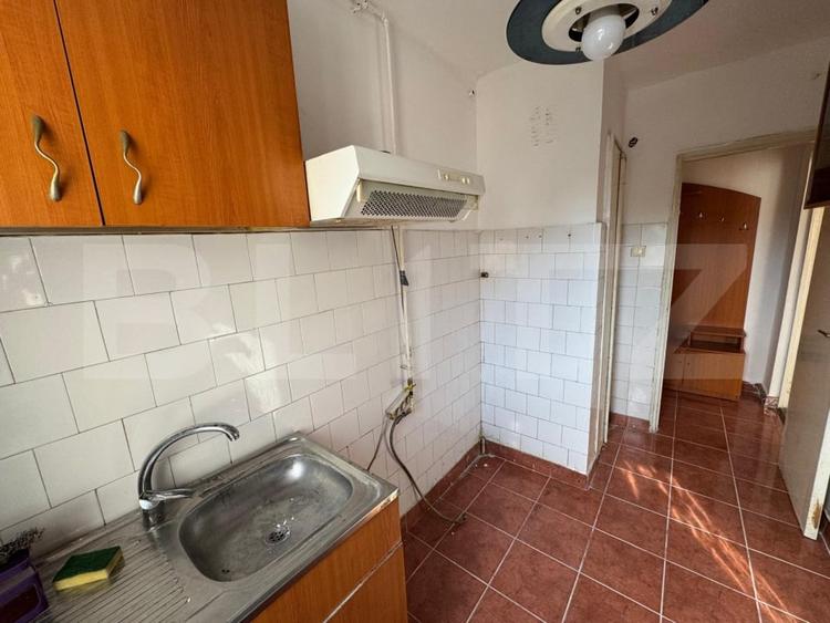 Apartament cu 2 camere semidecomandat în Dorobanți