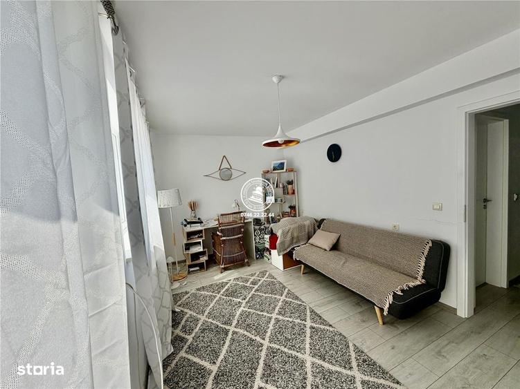 Casă cu 4 camere în Bârnova
