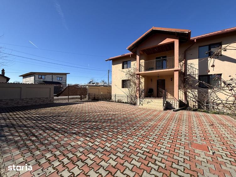 Casă cu 5 camere cu Teren 768 Mp în Poienarii Burchii
