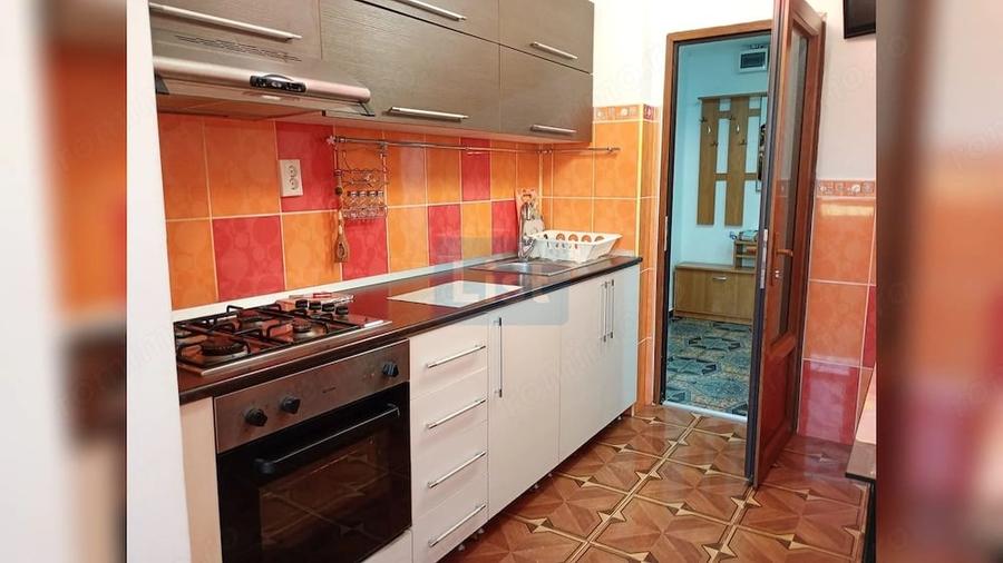 Apartament cu 2 camere decomandat în Micro 13