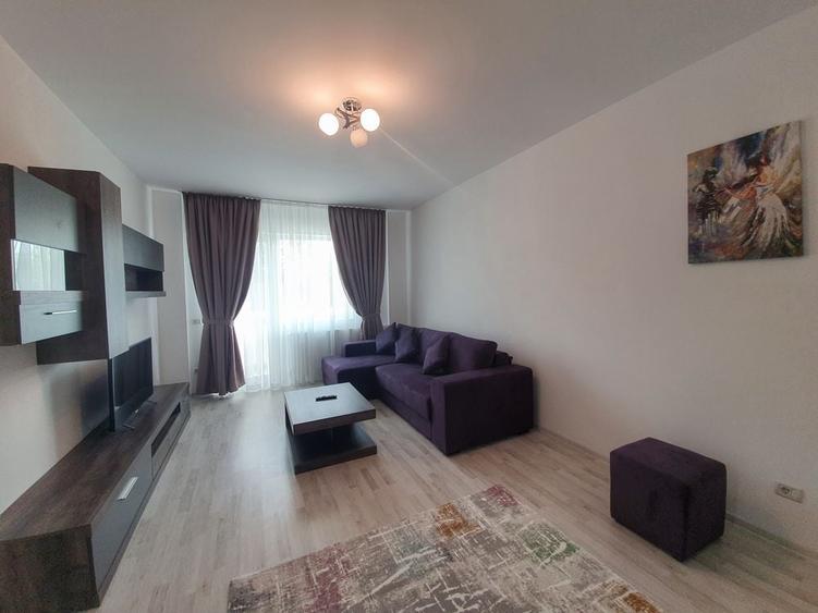 Garsonieră decomandată în Central