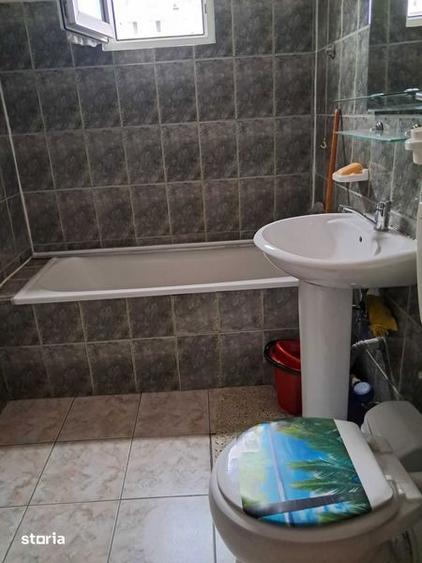 Garsonieră în Ostroveni