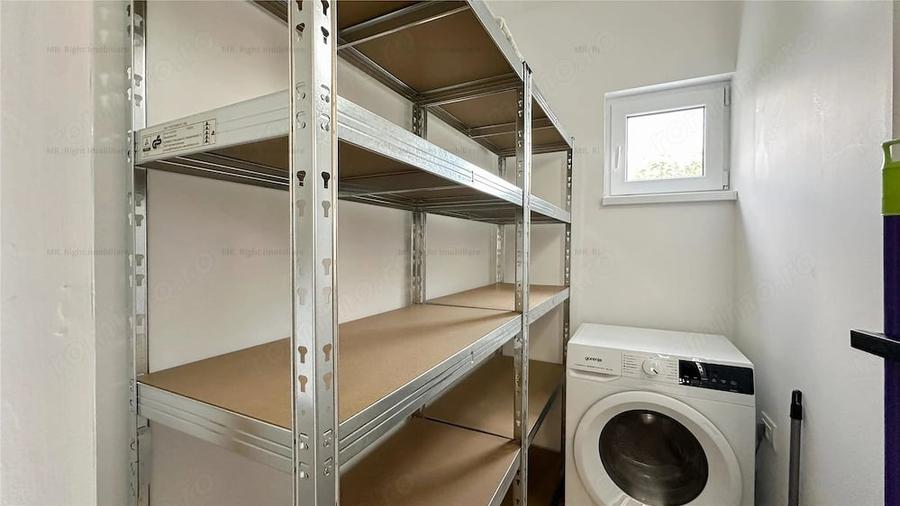 Apartament cu 4 camere în Central