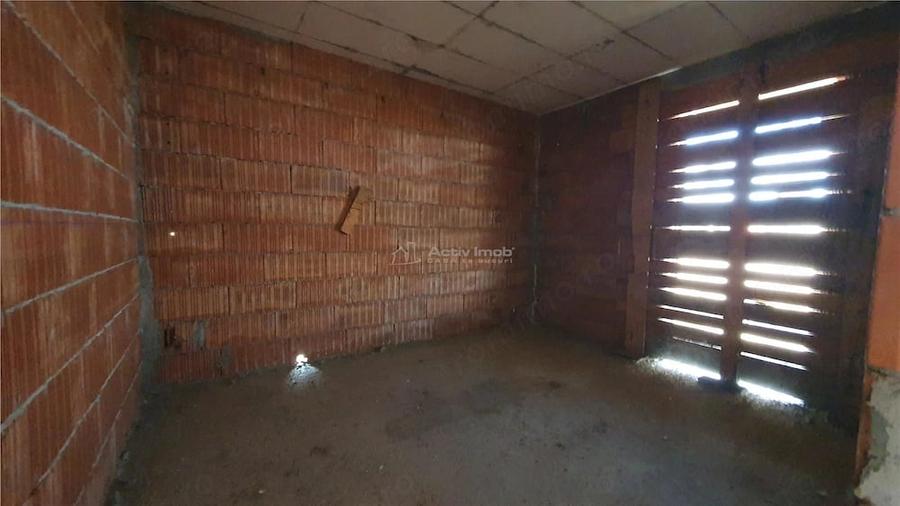 Casa Individuala la Rosu - 250 mp - Teren 10 ari - Scheia - 5