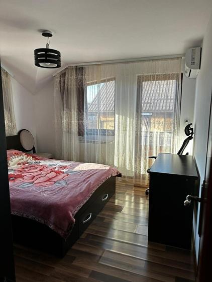 Casă cu 3 camere cu Canalizare în Baisa