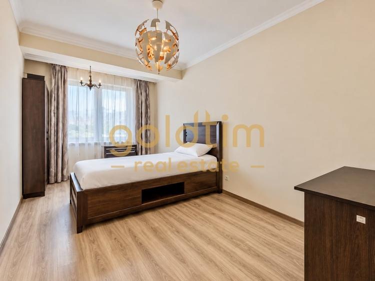 Apartament cu 3 camere decomandat, mobilat în Iancu Nicolae