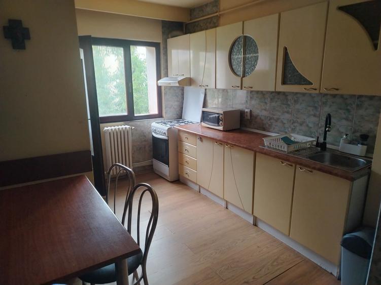 Apartament cu 2 camere decomandat în Grigorescu