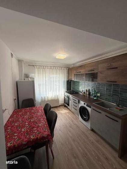 Inchiriez apartament 2 camere central renovat complet - 5