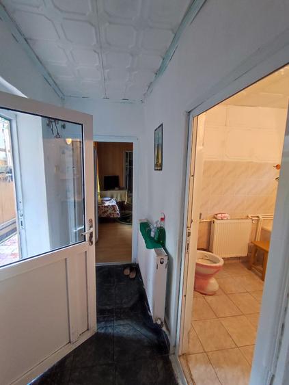 Casă individuală cu 4 camere cu Canalizare în Faleza Nord