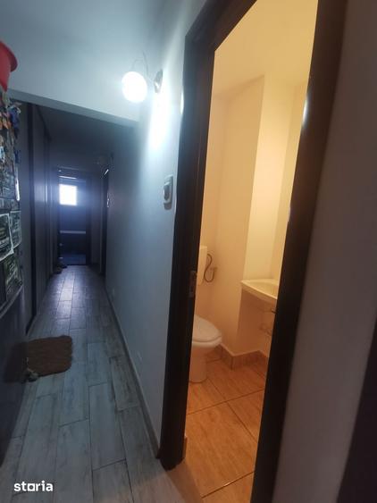 Apartament cu 3 camere în Rahova