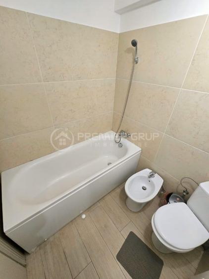 Garsonieră decomandată în Cug
