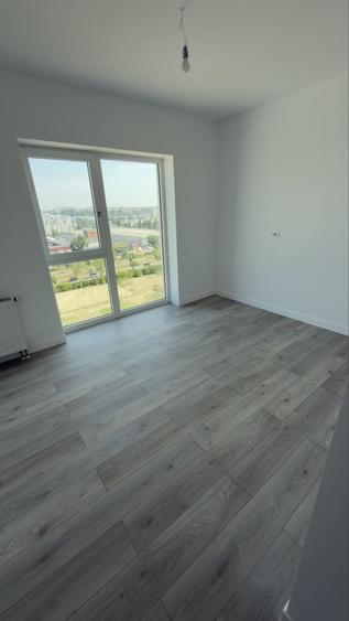 Inchiriez apt 3 camere, nemob, 85 mp, panoramic, parcare subterana - Silk District - 8