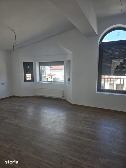 Casa noua cu 4 camere, teren 220 mp, in zona lini?tita - 11