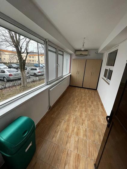 Spațiu comercial, de 37 mp, în Războieni