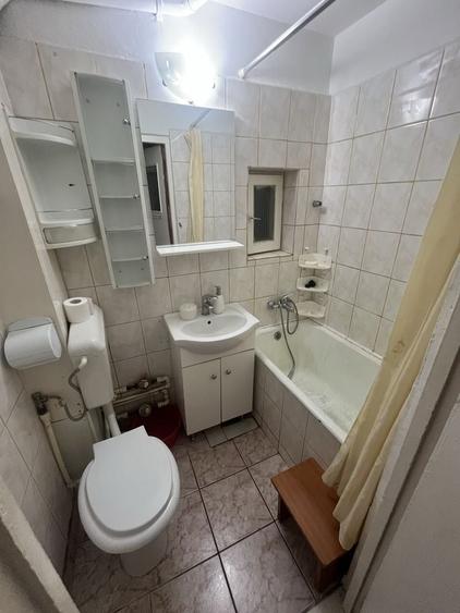 Apartament cu 2 camere decomandat în Rahova