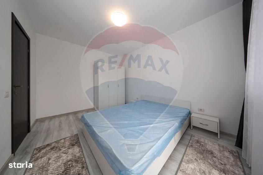 Apartament cu 2 camere semidecomandat în Sânpetru