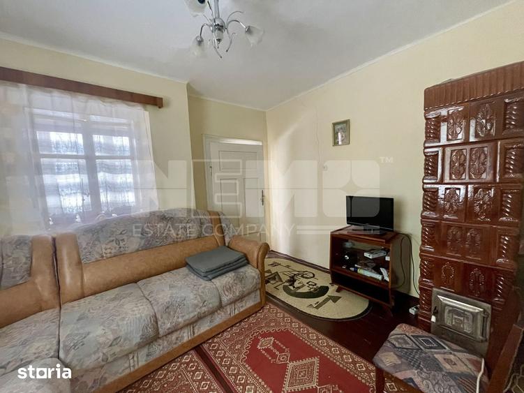 Casă cu 4 camere cu Teren 2350 Mp în Central