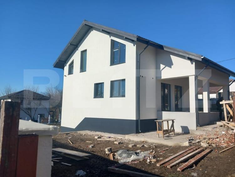 Casă individuală cu 5 camere cu Teren 500 Mp în Valea Adâncă