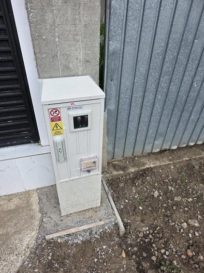 Casă cu Teren 1200 Mp în Schela