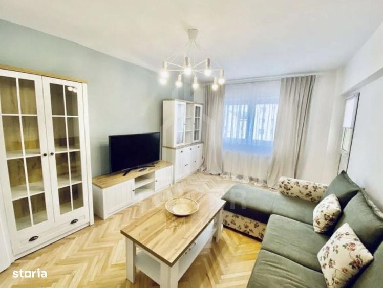 Apartament cu 3 camere decomandat în Turnișor
