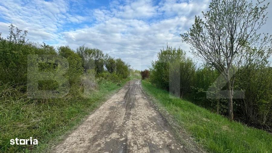 Teren de 2670 mp, în Central