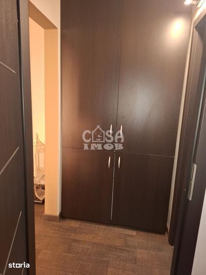 Apartament cu 3 camere în Micro 11