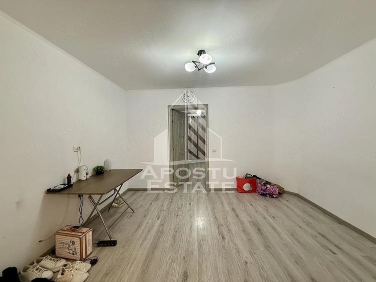 Apartament cu 2 camere nedecomandat în Iosefin