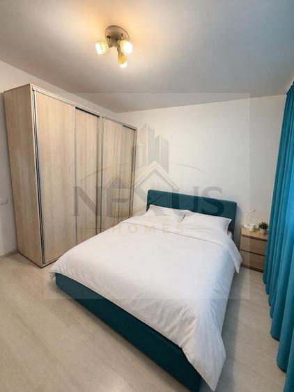 Apartament cu 2 camere decomandat, mobilat în Sud