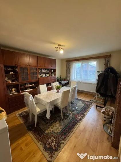 Casă cu 3 camere cu Teren 800 Mp în Satu Nou de Sus