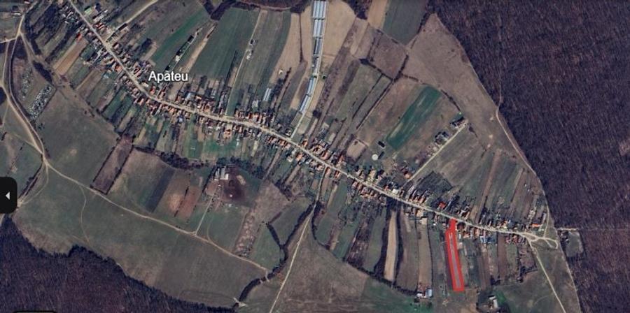 Teren intravilan de 4100 mp, în Apateu