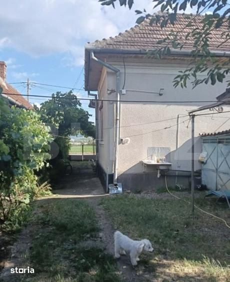 Casă cu 3 camere cu Teren 744 Mp în Unirea
