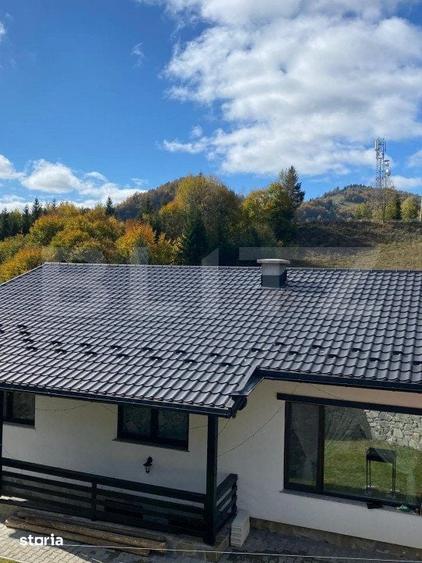 Casă cu 5 camere cu Teren 900 Mp în Central
