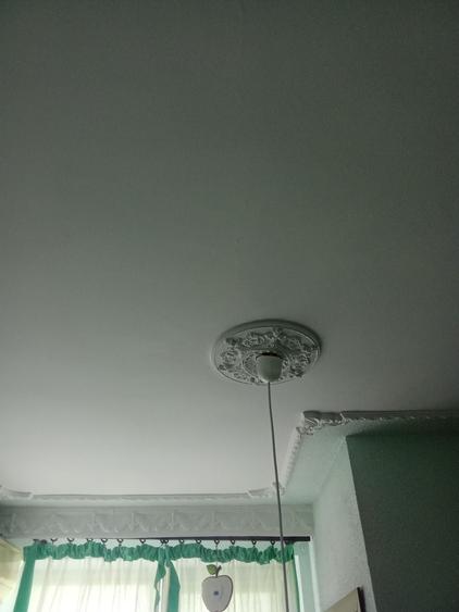 Apartament cu 2 camere semidecomandat în Cina