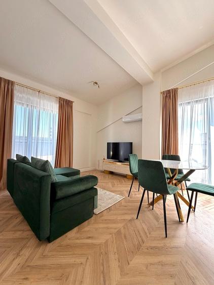 Apartament cu 2 camere decomandat, mobilat în Băneasa