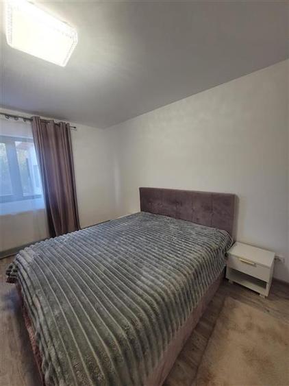 Casă individuală cu 4 camere cu Teren 500 Mp în Nisipari