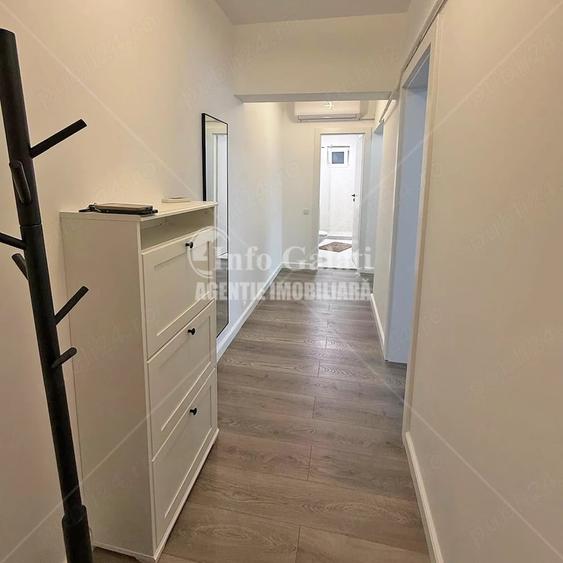 Apartament cu 2 camere decomandat în Central