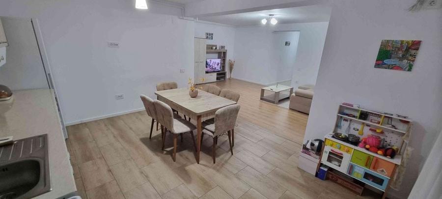 Apartament cu 2 camere decomandat în Unirii