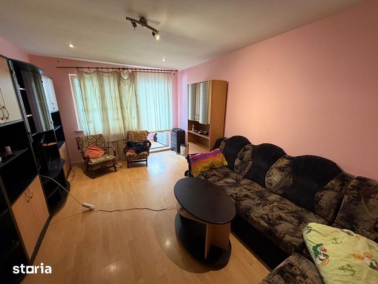 Apartament 2 camere, parter - zona Cetate - 2