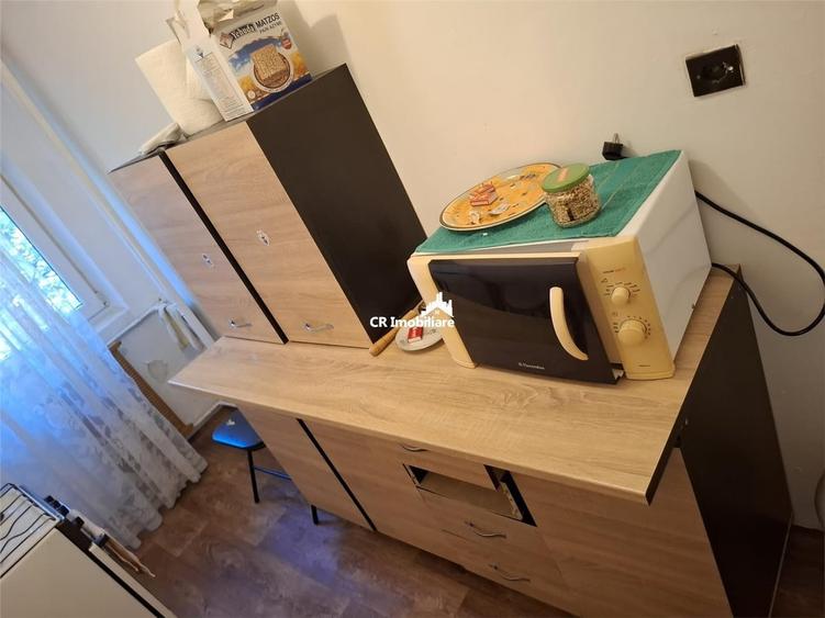 Garsonieră decomandată în Vitan