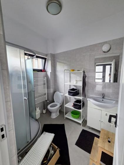Casă individuală cu 4 camere cu Teren 250 Mp în Florești