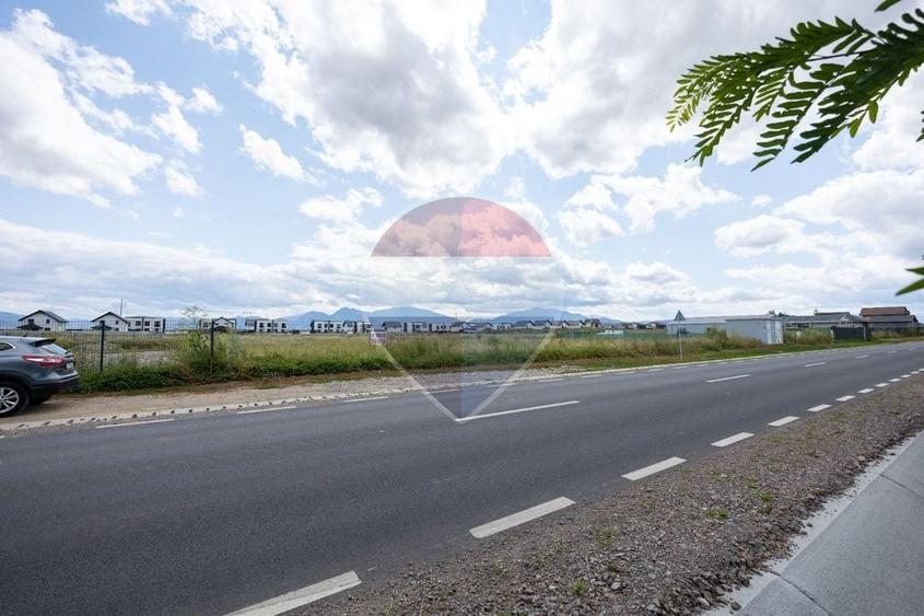 Teren Construcții intravilan de 968 mp, în Hărman