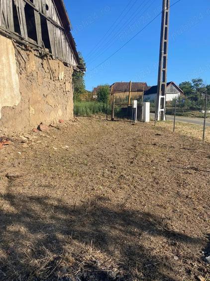 Casă cu Teren 250 Mp în Silvaș