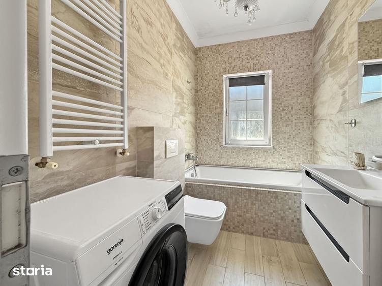 Apartament cu 3 camere în Aradului