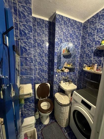 Apartament cu 3 camere în Unirii