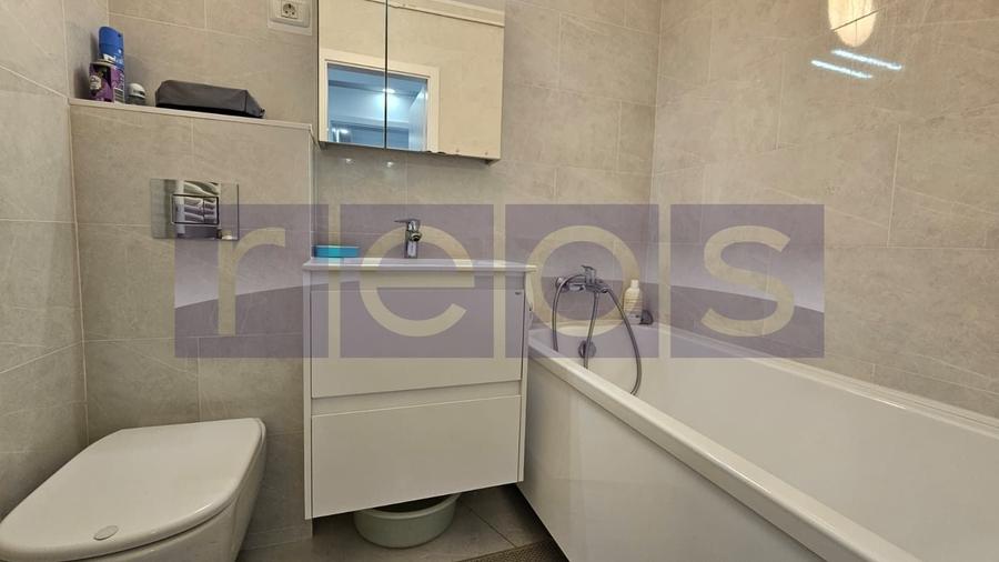 Apartament cu 4 camere decomandat, mobilat în Valea Oltului