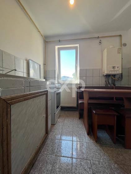 Apartament cu 2 camere decomandat, mobilat în Găești