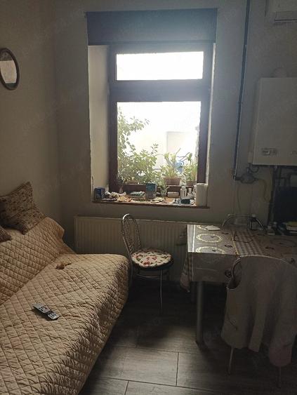 Apartament cu 2 camere semidecomandat în Ultracentral