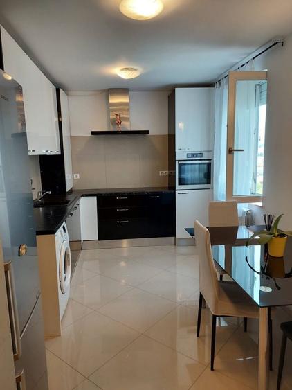 Apartament cu 2 camere decomandat în Titu Maiorescu